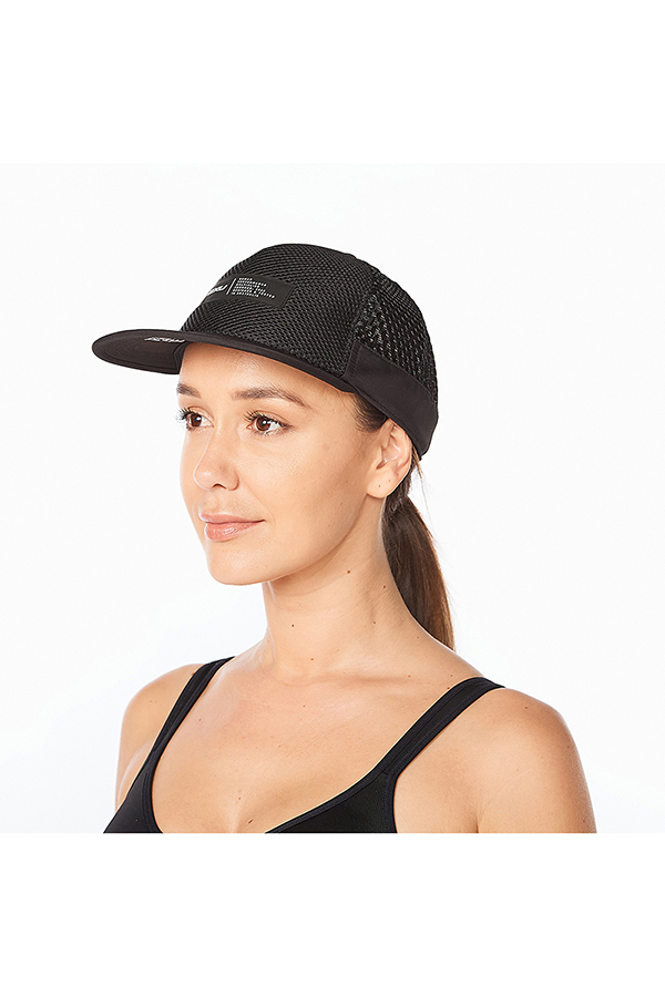  2XU Light Speed Trucker