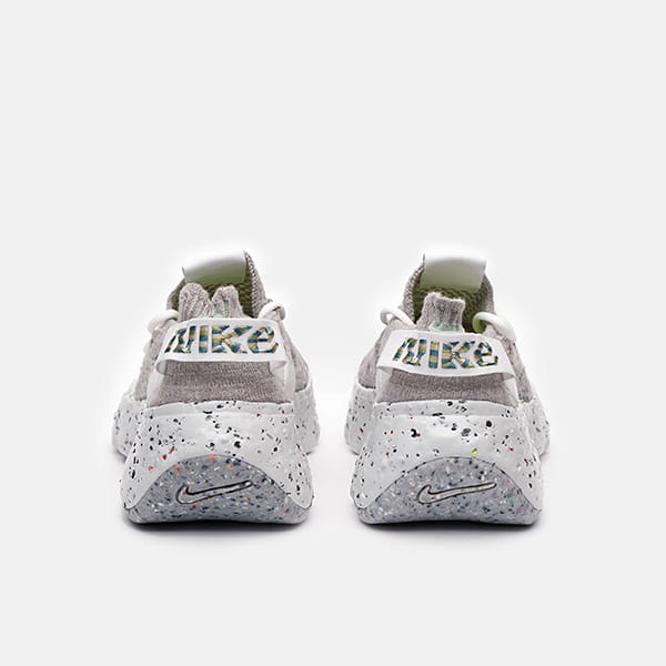   Nike Space Hippie 04