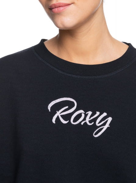 .///   Roxy Break Away