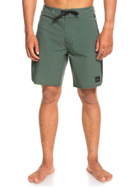 .///  Quiksilver Surfsilk Arch 18"
