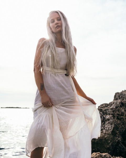   Crystal Tides Island Spirit