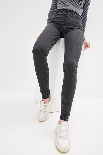 Mile high super store skinny levi's black