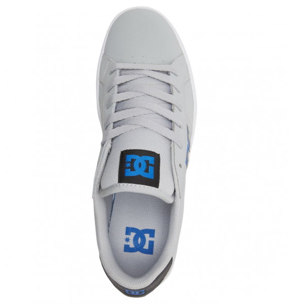 .//  /    DC SHOES Striker