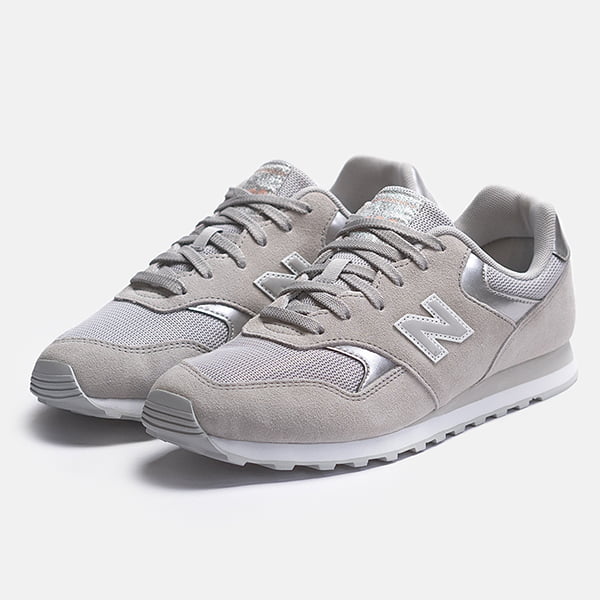  New Balance 393
