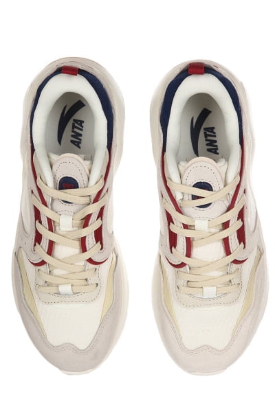   Anta 982