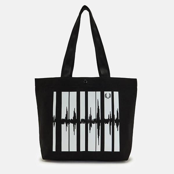 Сумка Fred Perry Soundwave Graphic Tote Bag