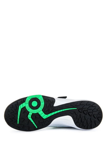   Anta Spark