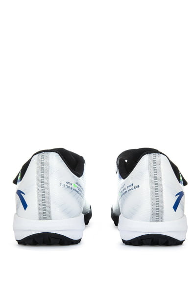   Anta Spark