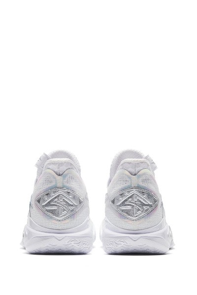    Anta SHOCK WAVE 5