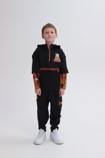  Anta Junior Player