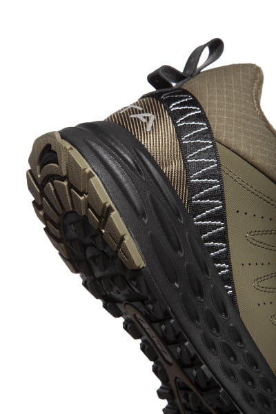     Anta WILD RUN