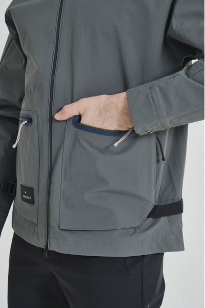  Anta Woven Track Top