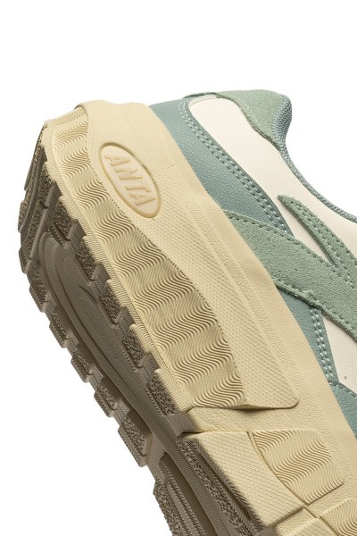  Anta Elevate