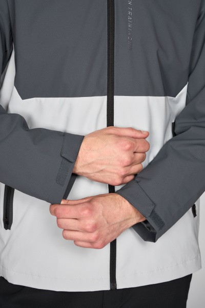  METROPOLITAN A-RAIN RESISTANT
