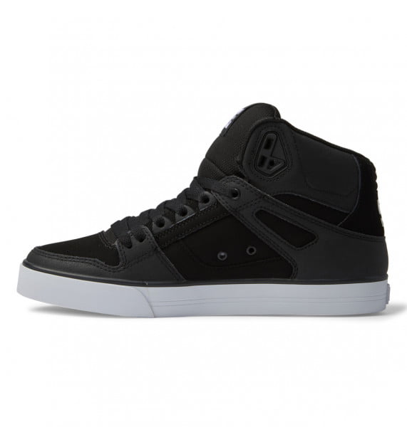.//  /   Pure High-Top WC