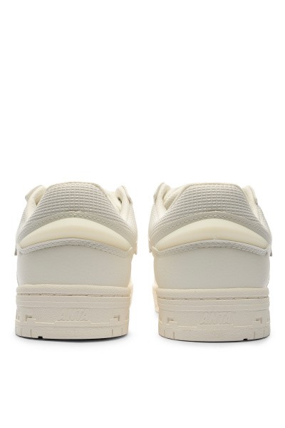 ���� Anta STREET PLAY