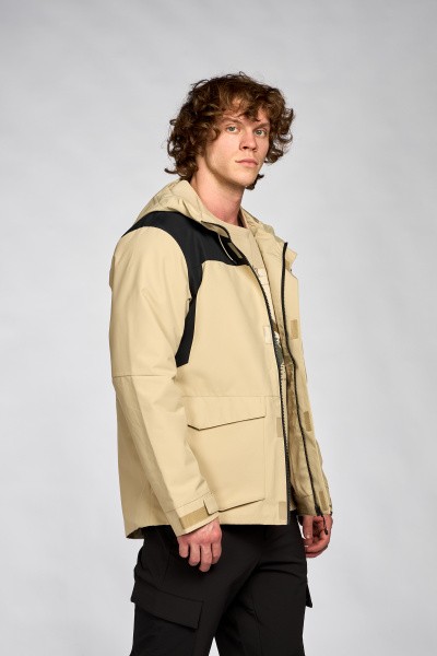  OUTDOOR A-RAIN RESISTANT