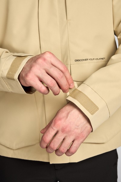  OUTDOOR A-RAIN RESISTANT