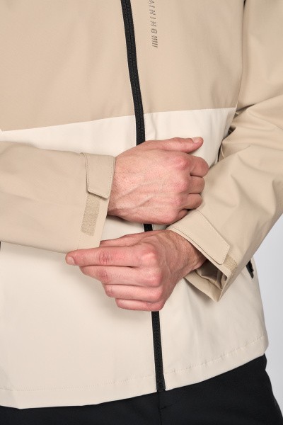  METROPOLITAN A-RAIN RESISTANT