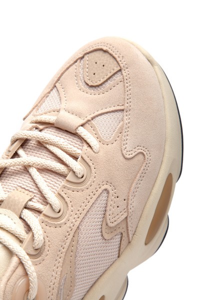 ������������ ��������� Anta LUCY