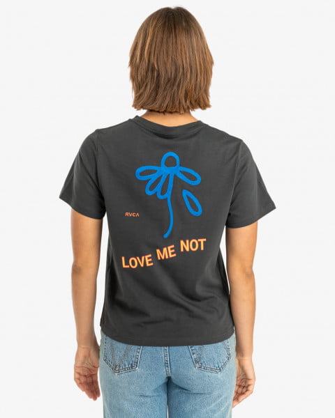 .//  /   Love Me Not