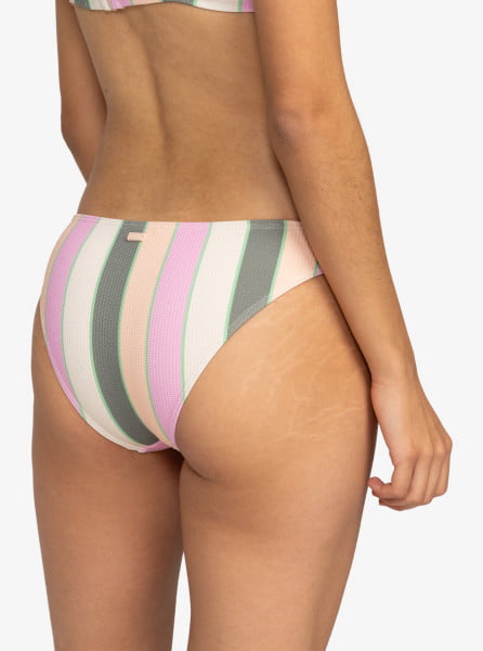 .//  /    Vista Stripe