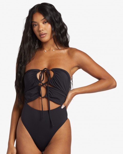 .///    Sol Searcher One Piece