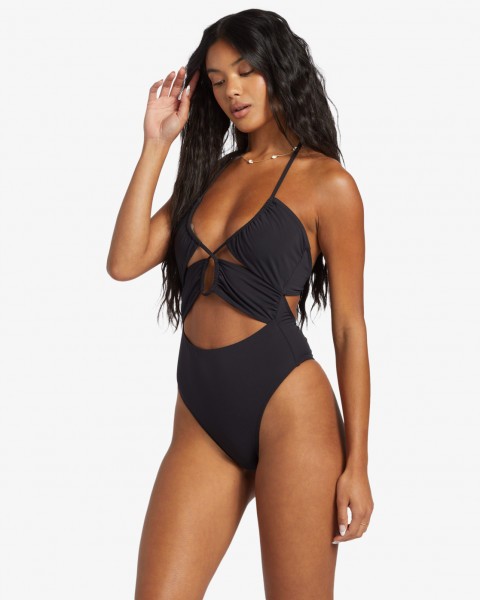 .///    Sol Searcher One Piece