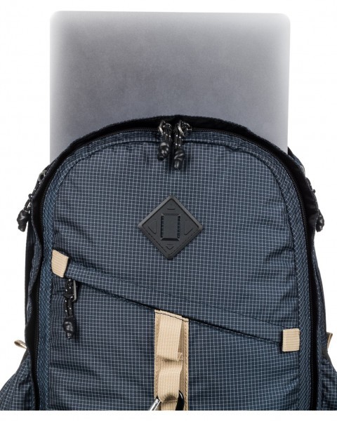 //  /    Cypress 26L
