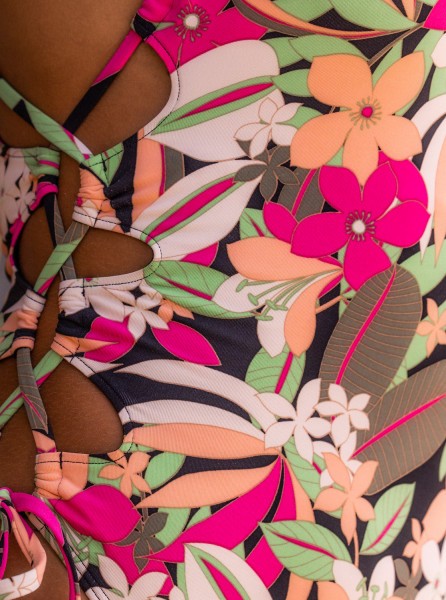 ./ //     Printed Beach Classics