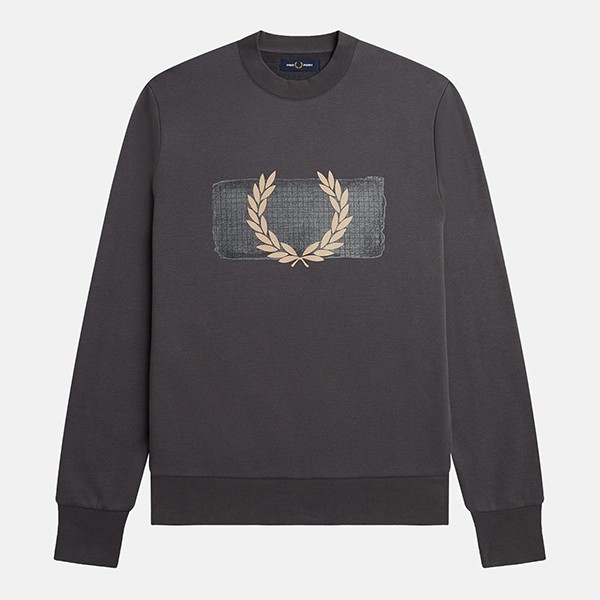  FRED PERRY LAYERED GRAPHIC SWEATSHIRT