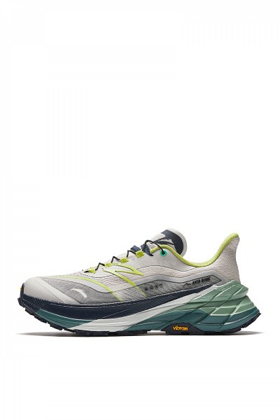    Anta SKY RUN