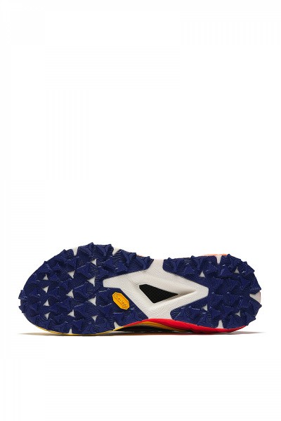   Anta SKY RUN