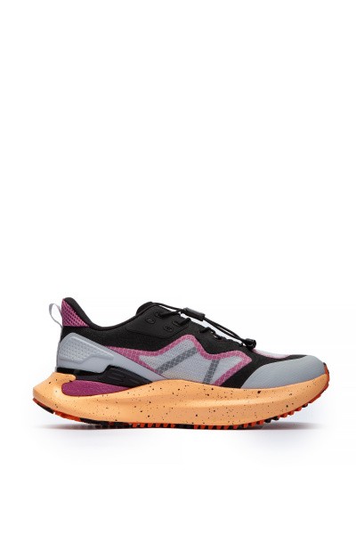    Anta UNIVERSE