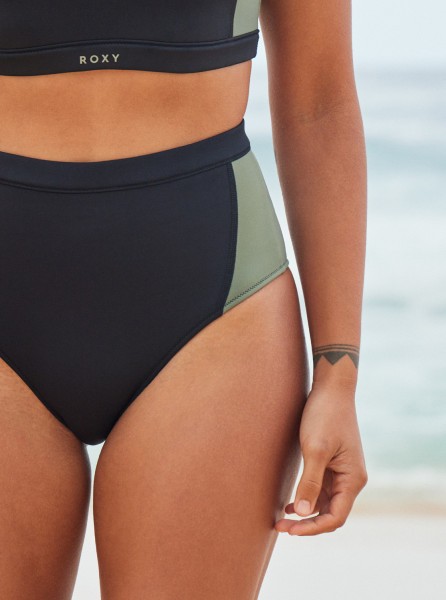    ROXY Pro Wave