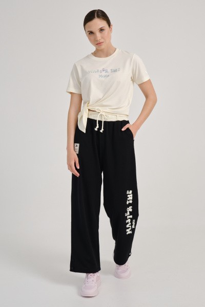   Anta MASTER THE MOVE