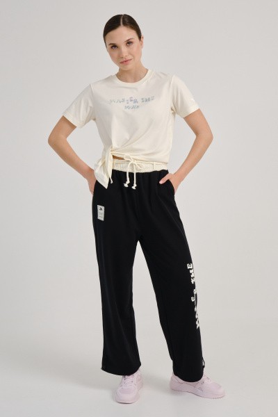   Anta MASTER THE MOVE