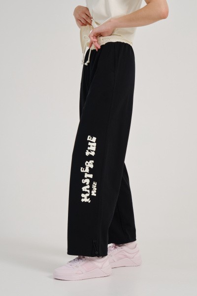   Anta MASTER THE MOVE