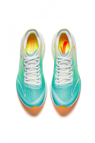 Кроссовки для бега Anta MACH 4 PRO