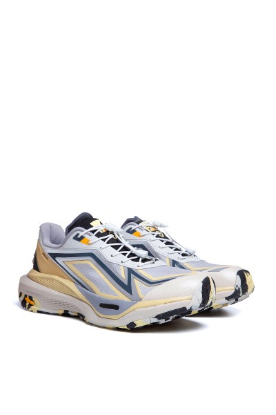   Anta CROSS PRO