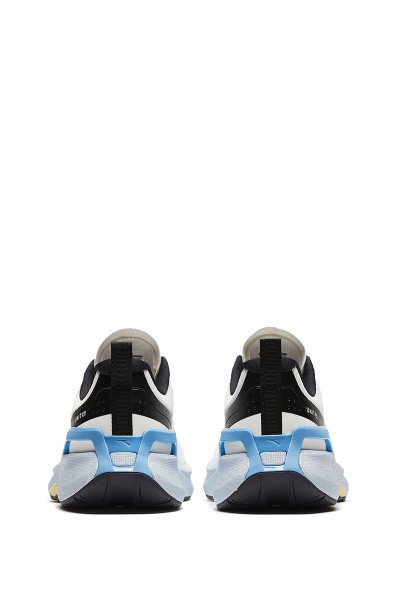    Anta TRAINER