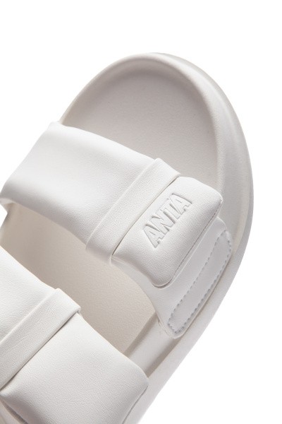  Anta THICK SOLE SANDALS