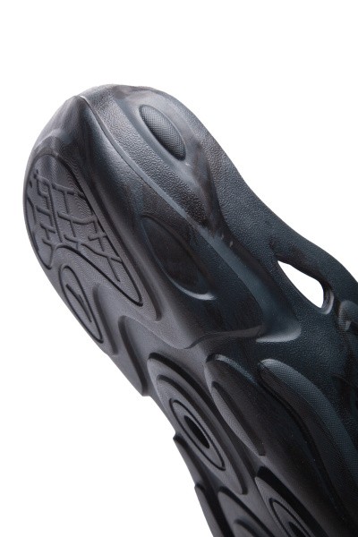  Anta Fashion Worship Sandals