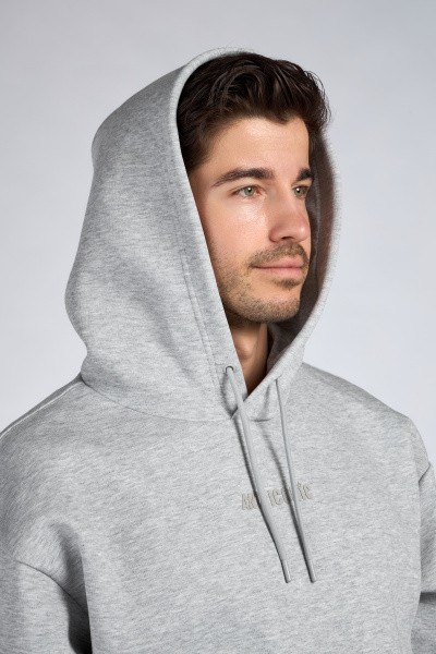 ���� ANTA ICONIC