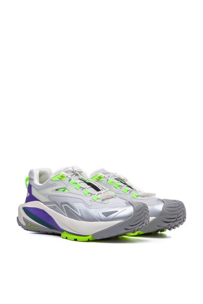    Anta Hiking