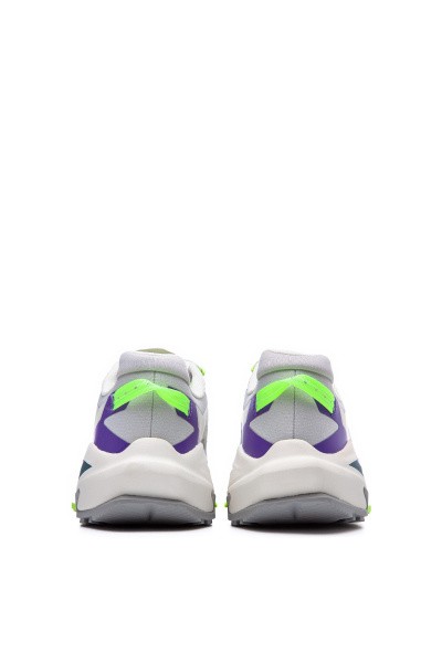    Anta Hiking