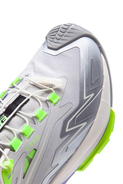    Anta Hiking