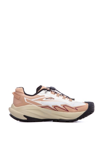    Anta Hiking