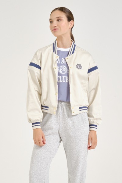  Celebrate Like A Parisian