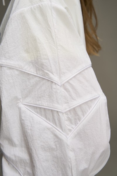 �������� Anta Celebrate Like A Parisian Single Jacket